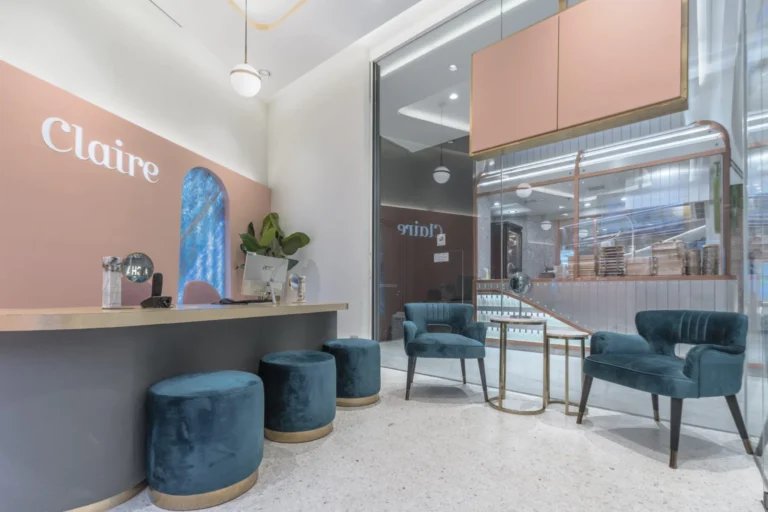 Claire iconsiam 0009