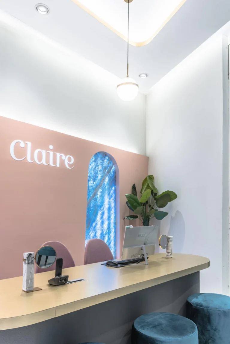 Claire iconsiam 0010