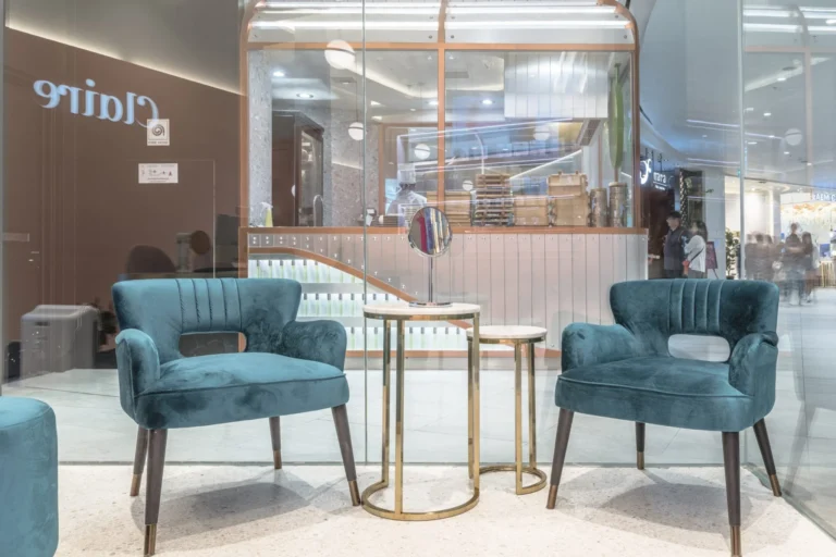 Claire iconsiam 0011