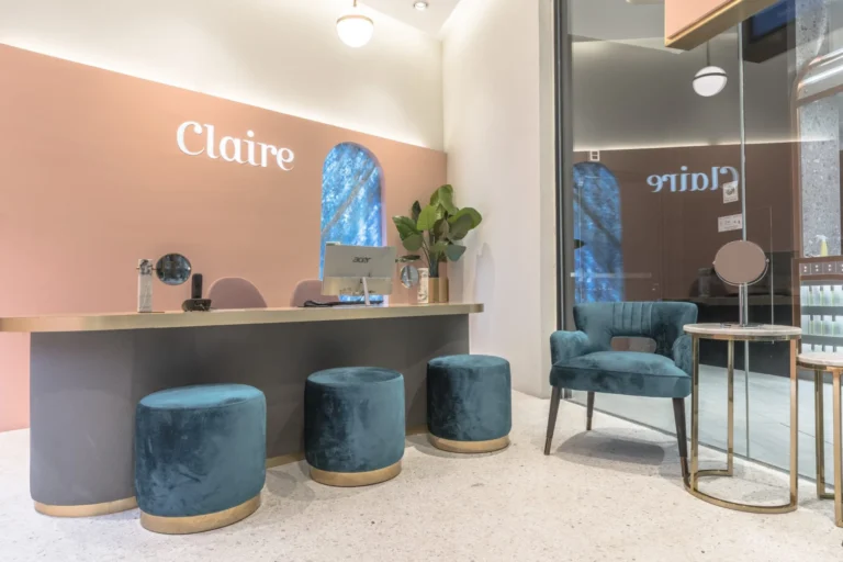 Claire iconsiam 0012