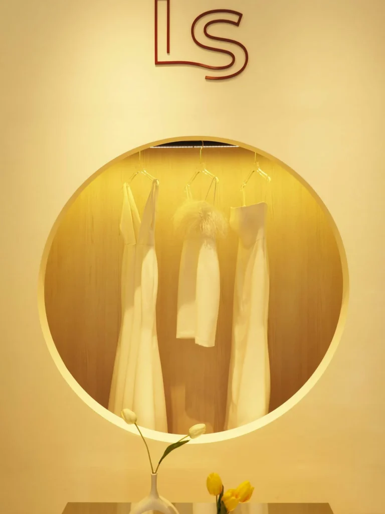 66144121 2373484672740865 7490640843619958784 o