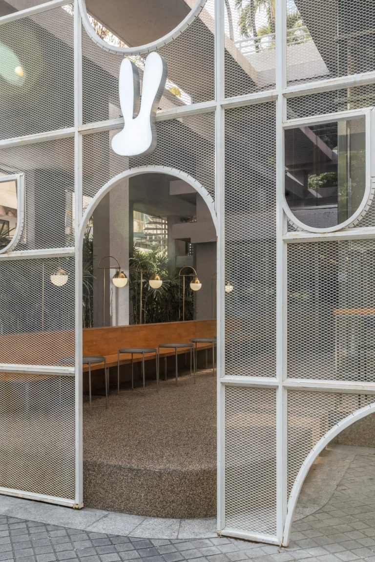 Aa+a casa lapin beast burger 8