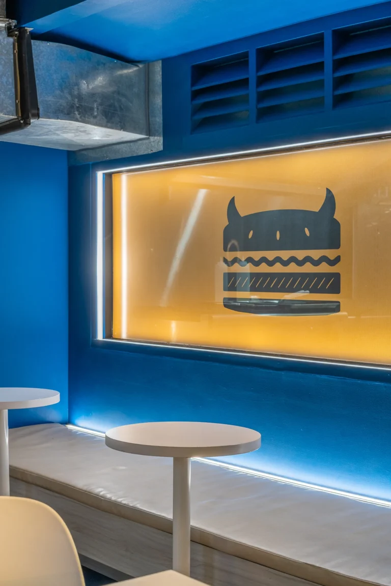 Aa+a casa lapin beast burger 2048 15