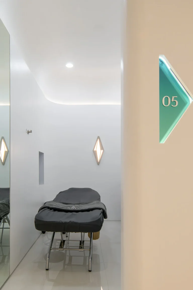 Aa+a amis clinic 2048 0010