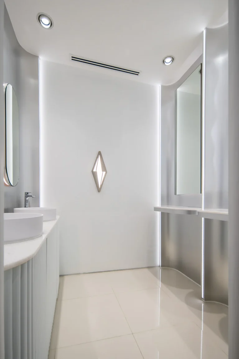 Aa+a amis clinic 2048 0020