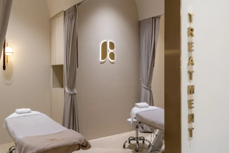 Aa+a the ritz clinic ics social 09