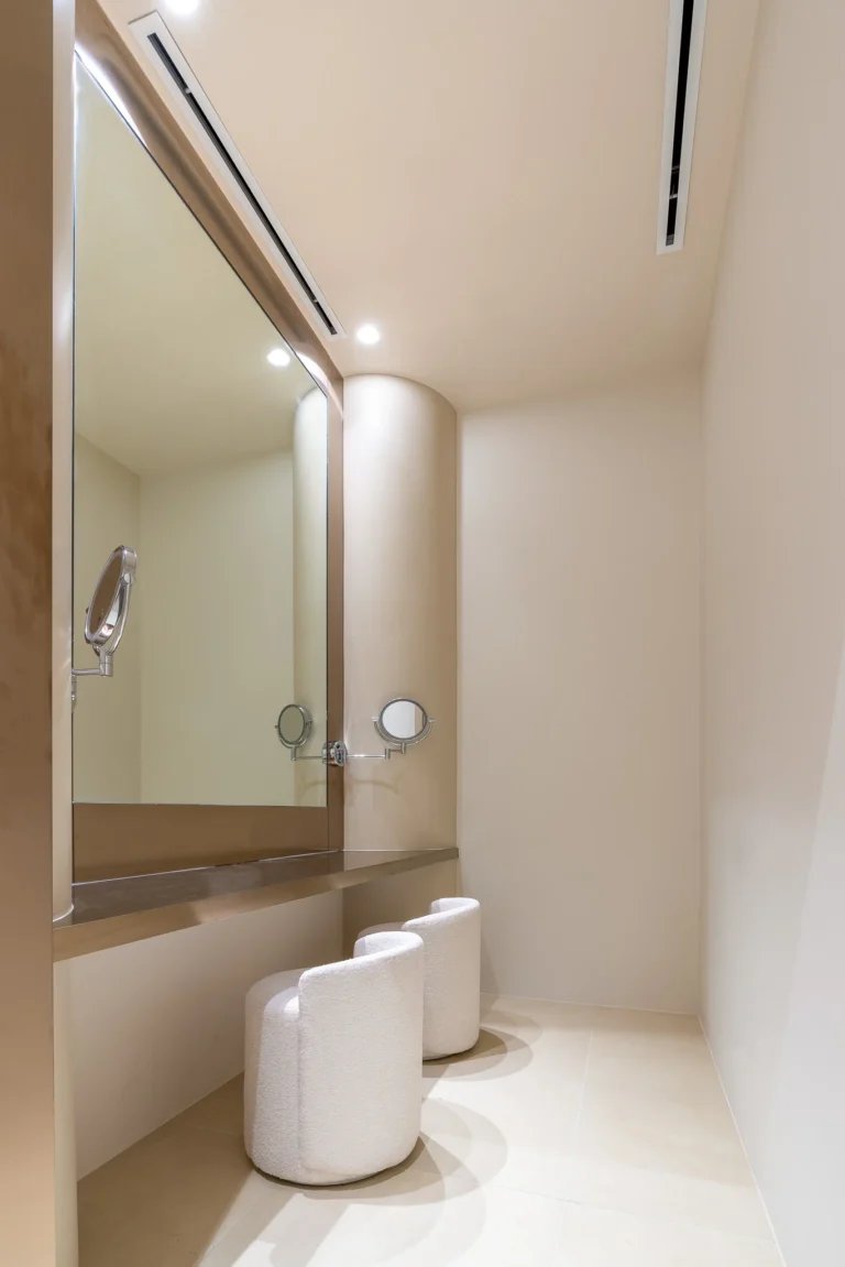 Aa+a the ritz clinic ics social 12