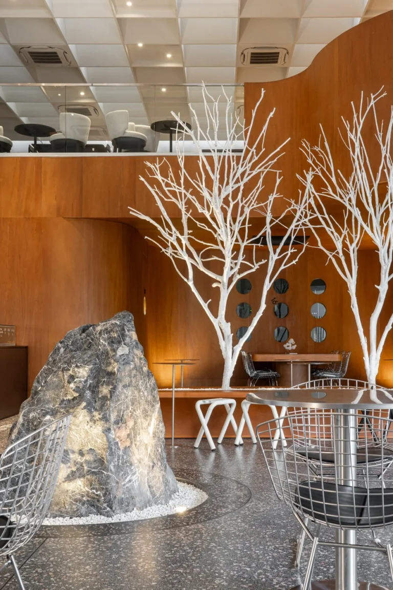 434368560 956747826327171 1698674186716940282 n