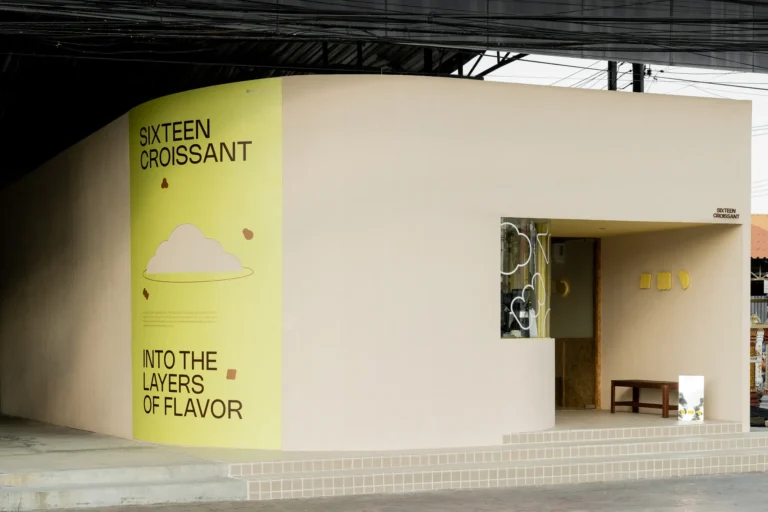 Sixteencroissant (2)