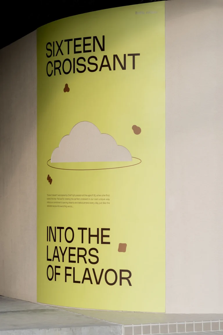 Sixteencroissant (8)